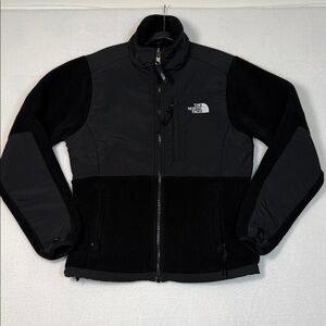 The North Face women’s  Black Performance Jacket Recycled Polartec Size Small